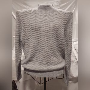 NWT, GRAY SWEATER BY Elodie from NORDSTROM size XL